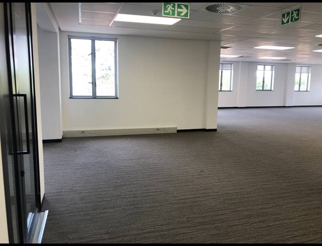 293M² OFFICE TO LET IN ILLOVO